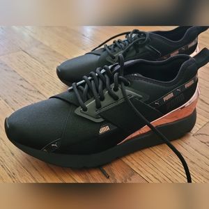 Puma MUSE X2 METALLIC BLACK ROSE GOLD SATIN
